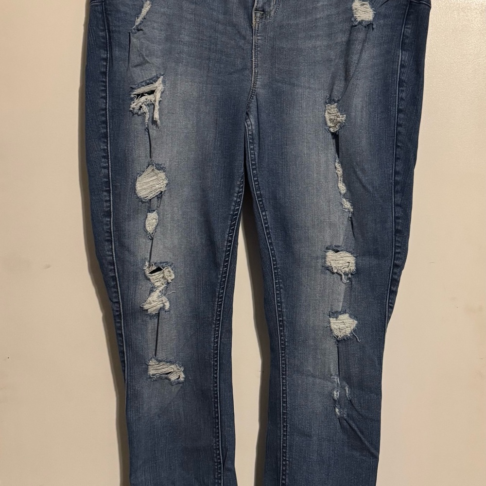 Torrid Bombshell Distressed Skinny Jeans - 18 Regular